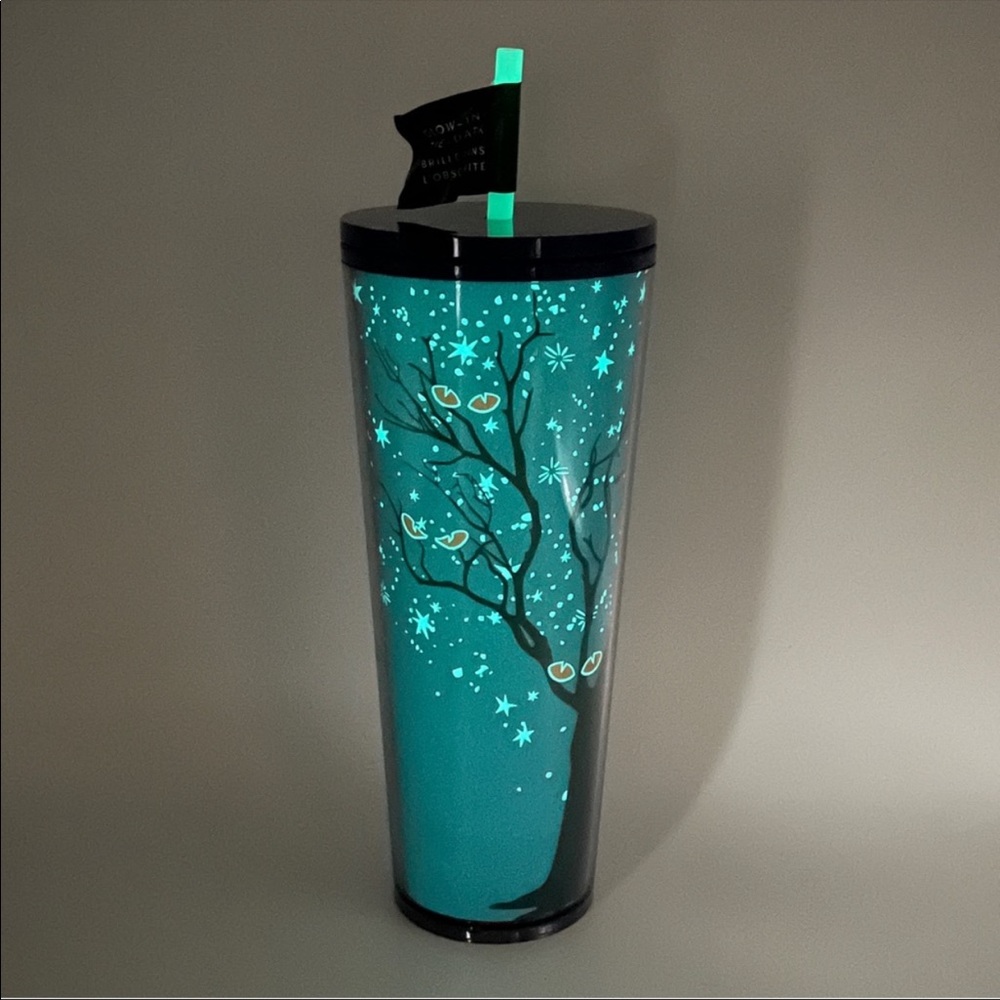 Starbucks Halloween Purple Glow In The Dark 24 oz Tumbler